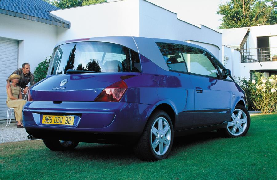  Renault Avantime 1999 года  (фото 31 из 36)